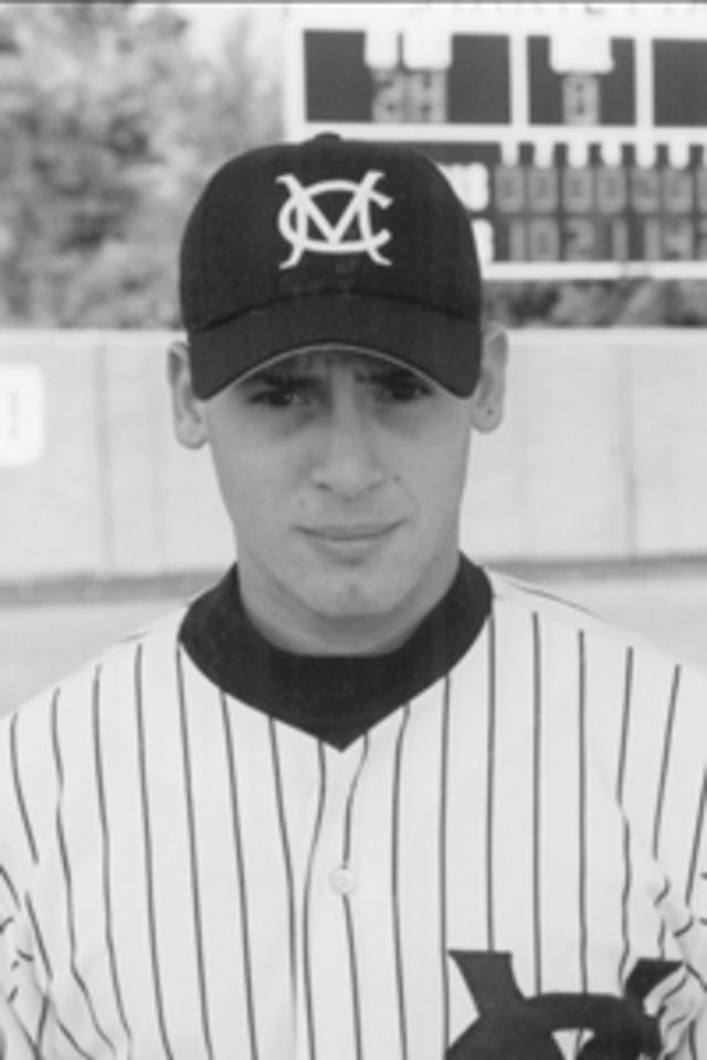 Matt DeSalvo '02 named to 2016 National College Baseball Hall of Fame Class  - Marietta College Athletics