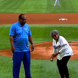 Opal Lee threw out first pitch for Texas Rangers on Jackie