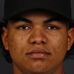 Photo headshot of Luis Toribio