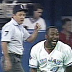 In 1993, Joe Carter did what every kid dreams of 🏆 #JoeCarter