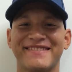 Foto de la cabeza de Luis Meza