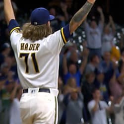 Josh Hader earns 30th consecutive save for Brewers