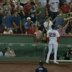 Red Sox Fan Catches Foul Ball 1-Handed with Chicken Tender in Mouth [VIDEO]