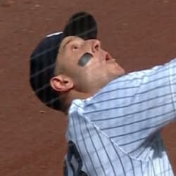 Anthony Rizzo's Amazing Catch Topped the List on a Night Full of Great Grabs