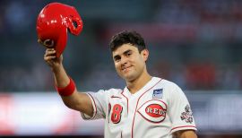 Alejo Lopez (Cincinnati Reds) takes batting practice in 2022