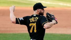 Oakland A's acquire Nik Turley from Pittsburgh Pirates - Athletics Nation