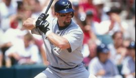 Major leaguer Lance Berkman impressed with Marble Falls baseball