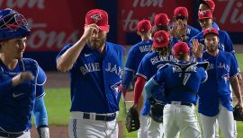 Former Iowa Hawkeyes pitcher Nick Allgeyer called up to Blue Jays