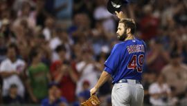 Jake Arrieta has longest World Series no-hit bid in 47 years