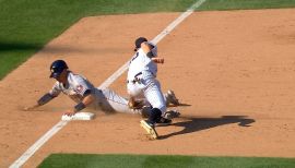 Astros All-Star Jason Castro returns to Stanford to earn degree