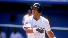 Andrés Galarraga conectó jonrón en innings seguidos - El ExtraBase