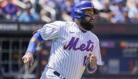 PHILADELPHIA, PA - MAY 08: New York Mets shortstop Luis Guillorme (13)  prior to the Major League Baseball game between the Philadelphia Phillies  and the New York Mets on May 8, 2022