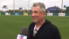 A 50-year rewind with Larry Bowa to MLB's age of plastic grass