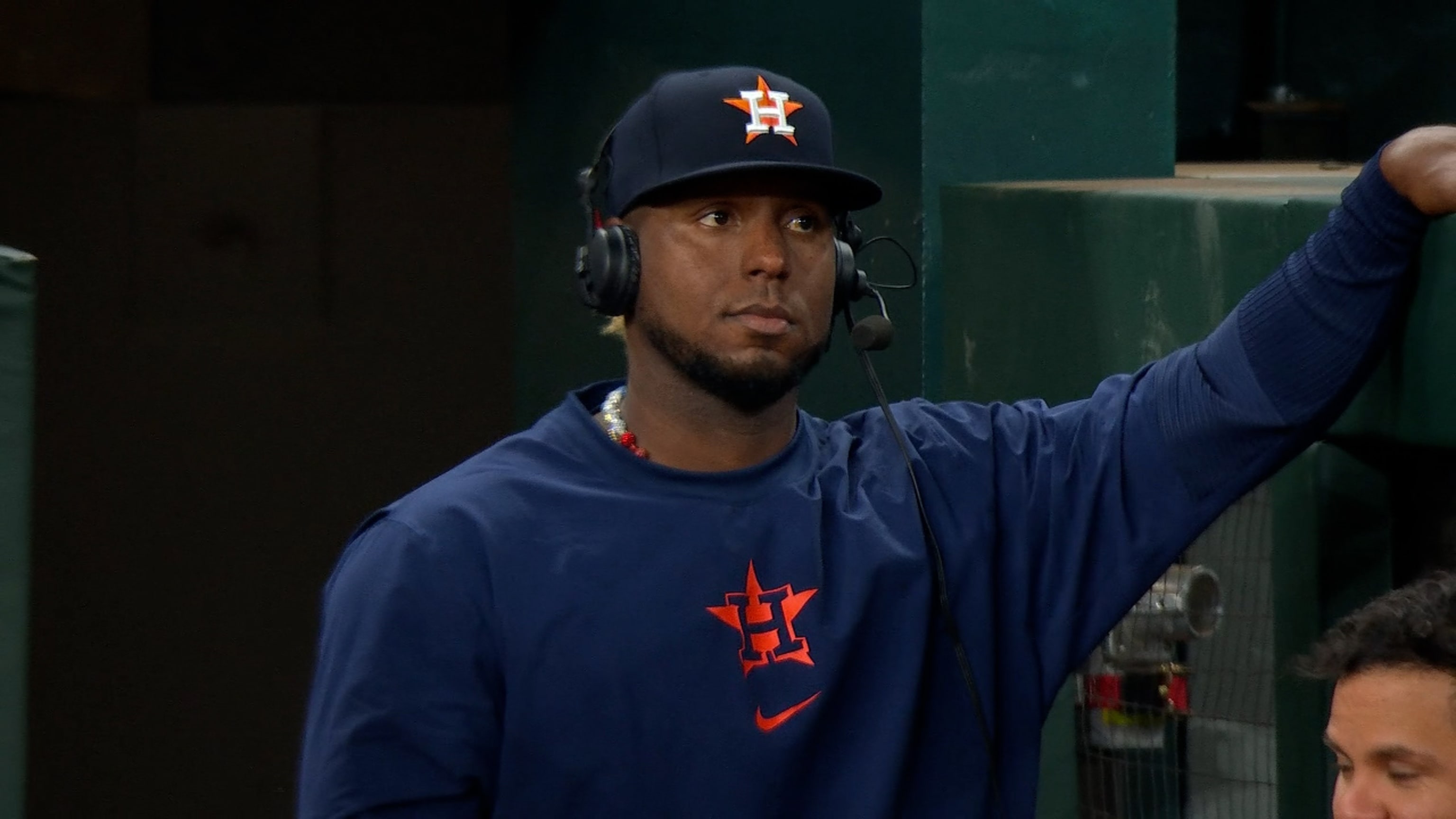 Ronel Blanco se une a la cabina