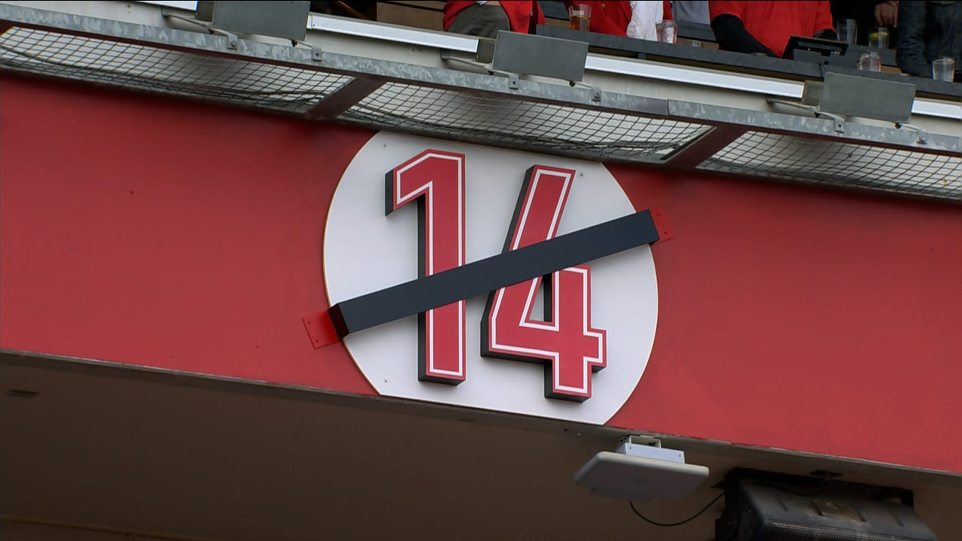 Rojos honran a Pete Rose 