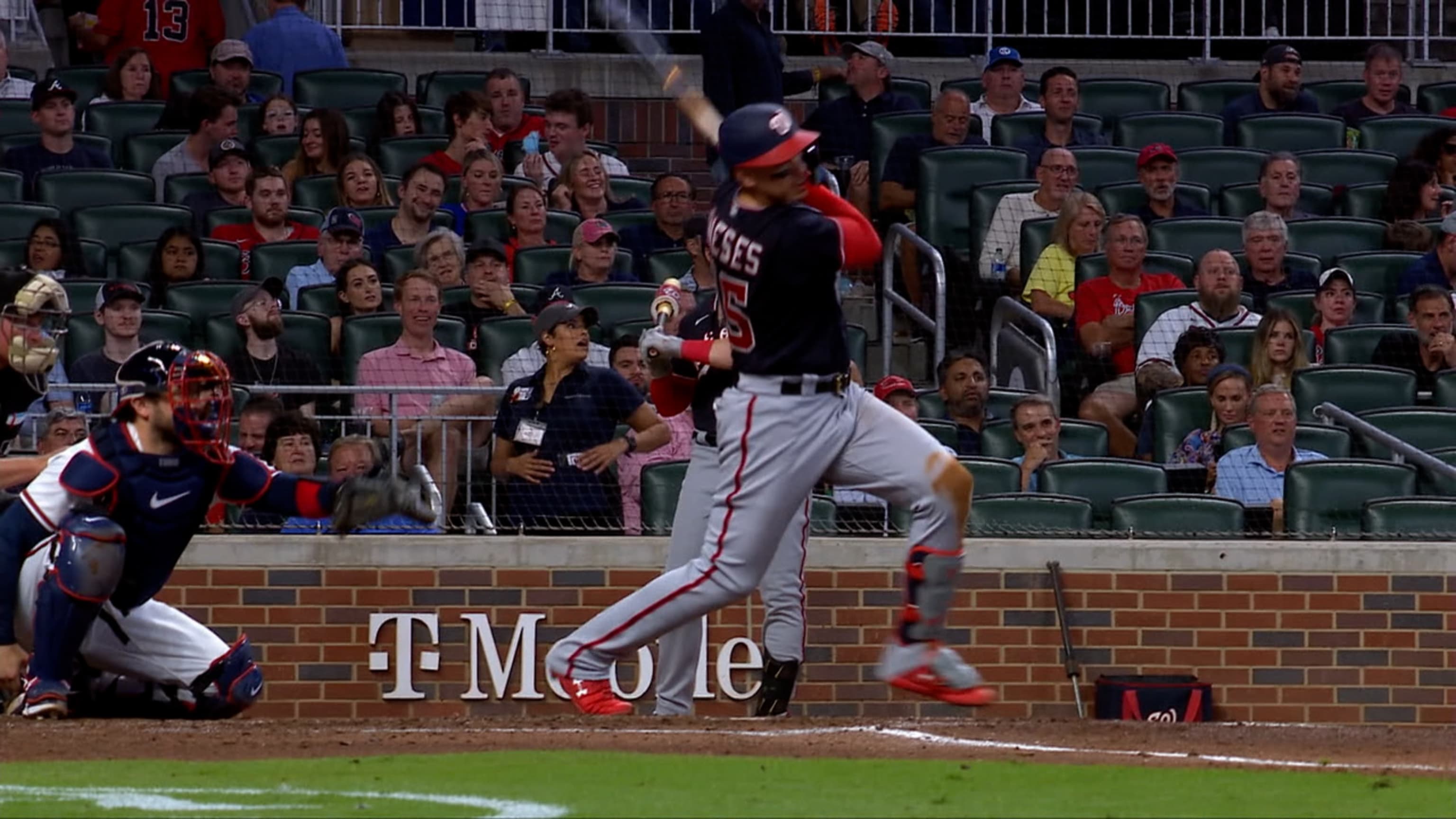 Joey Meneses batea de 4-4