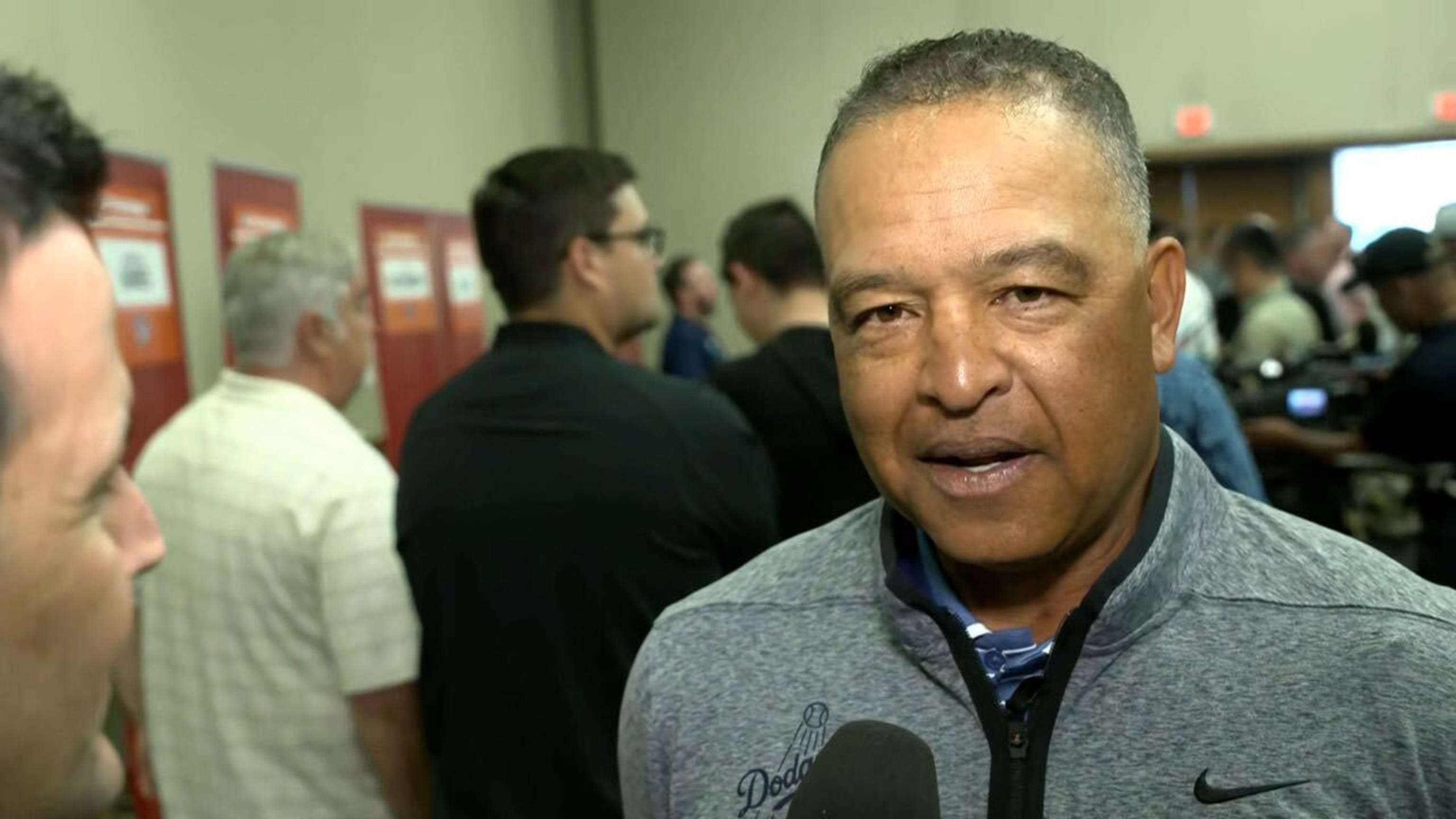 Dave Roberts on media attention, Ohtani's spring
