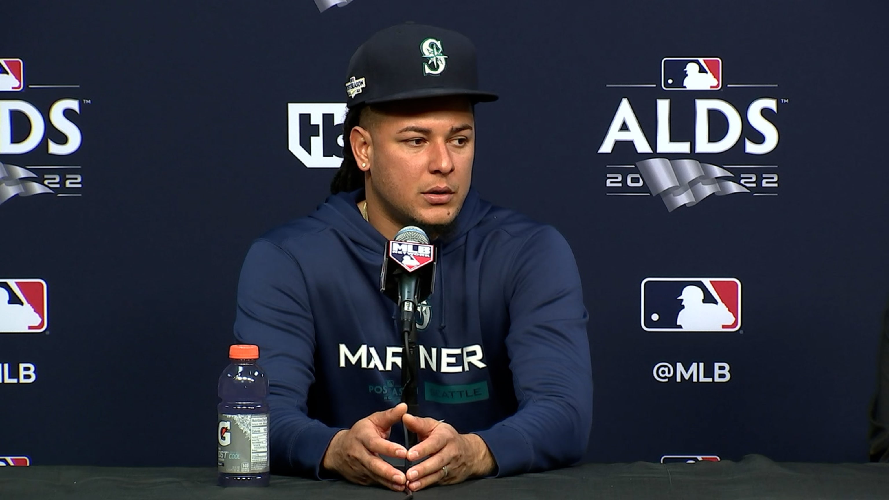 Luis Castillo to pitch Game 2 of Mariners-Astros ALDS