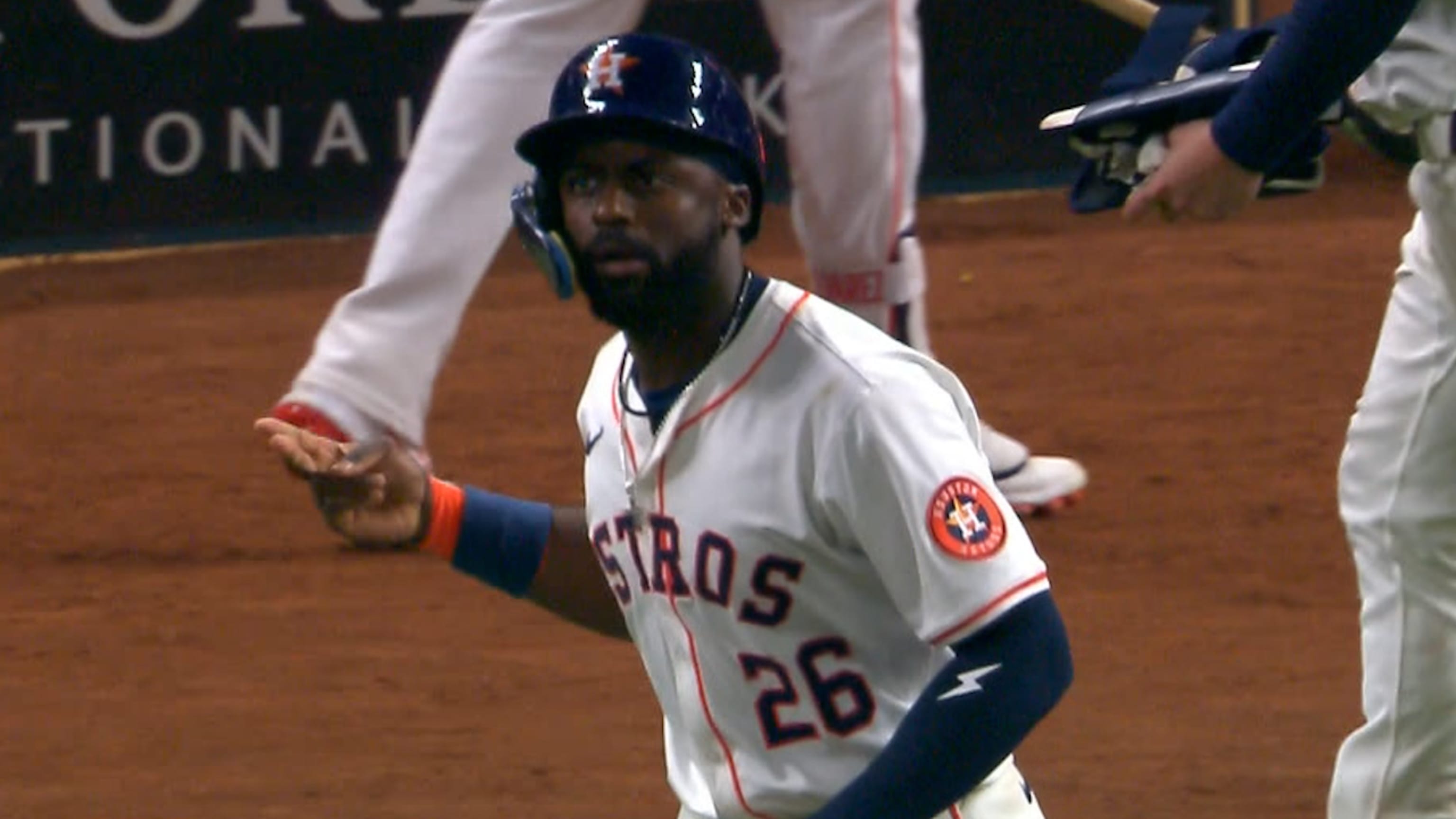 Trammell logra ventaja con boleto productor