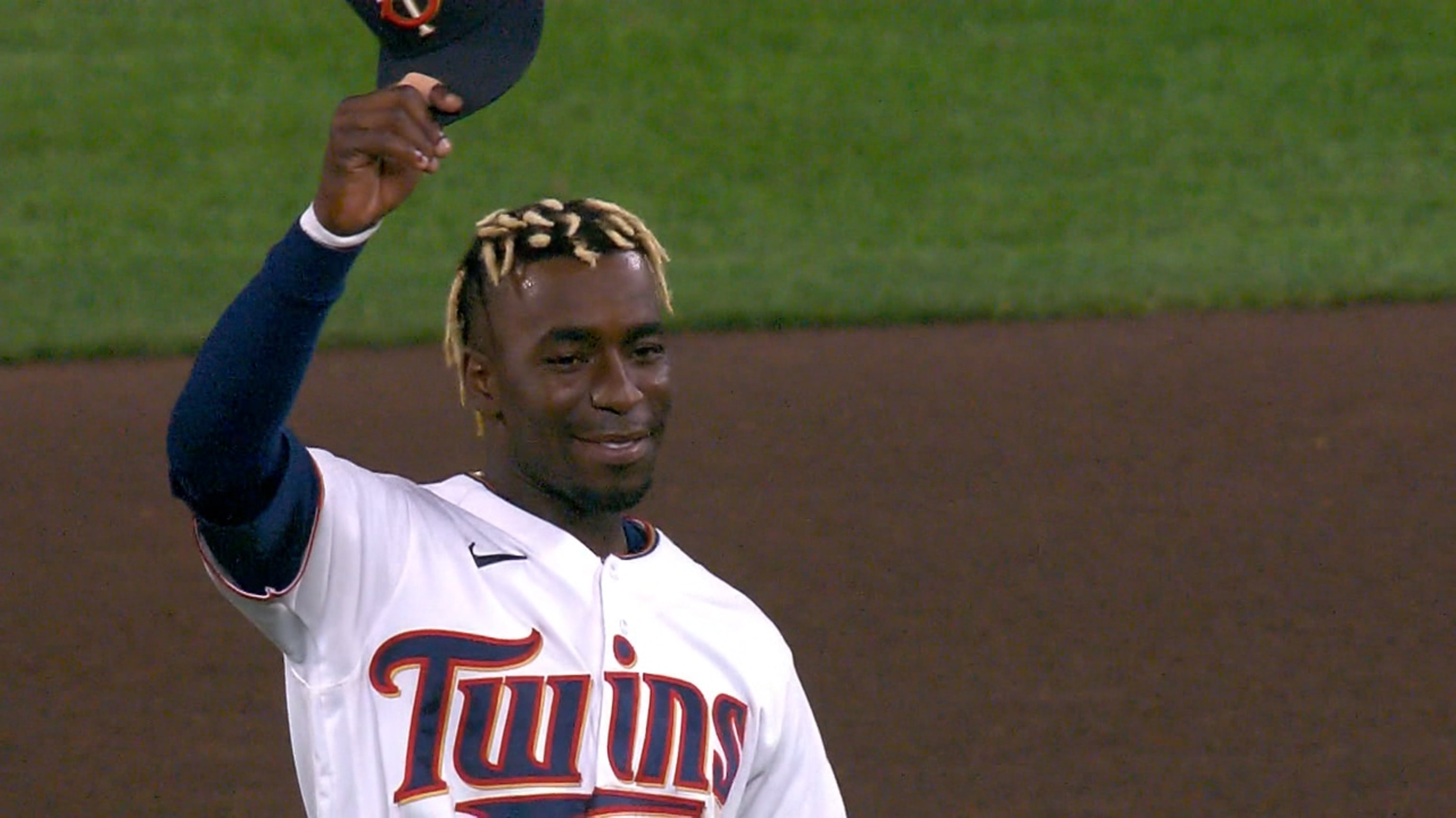 Nick Gordon's grand slam, six RBIs power Twins