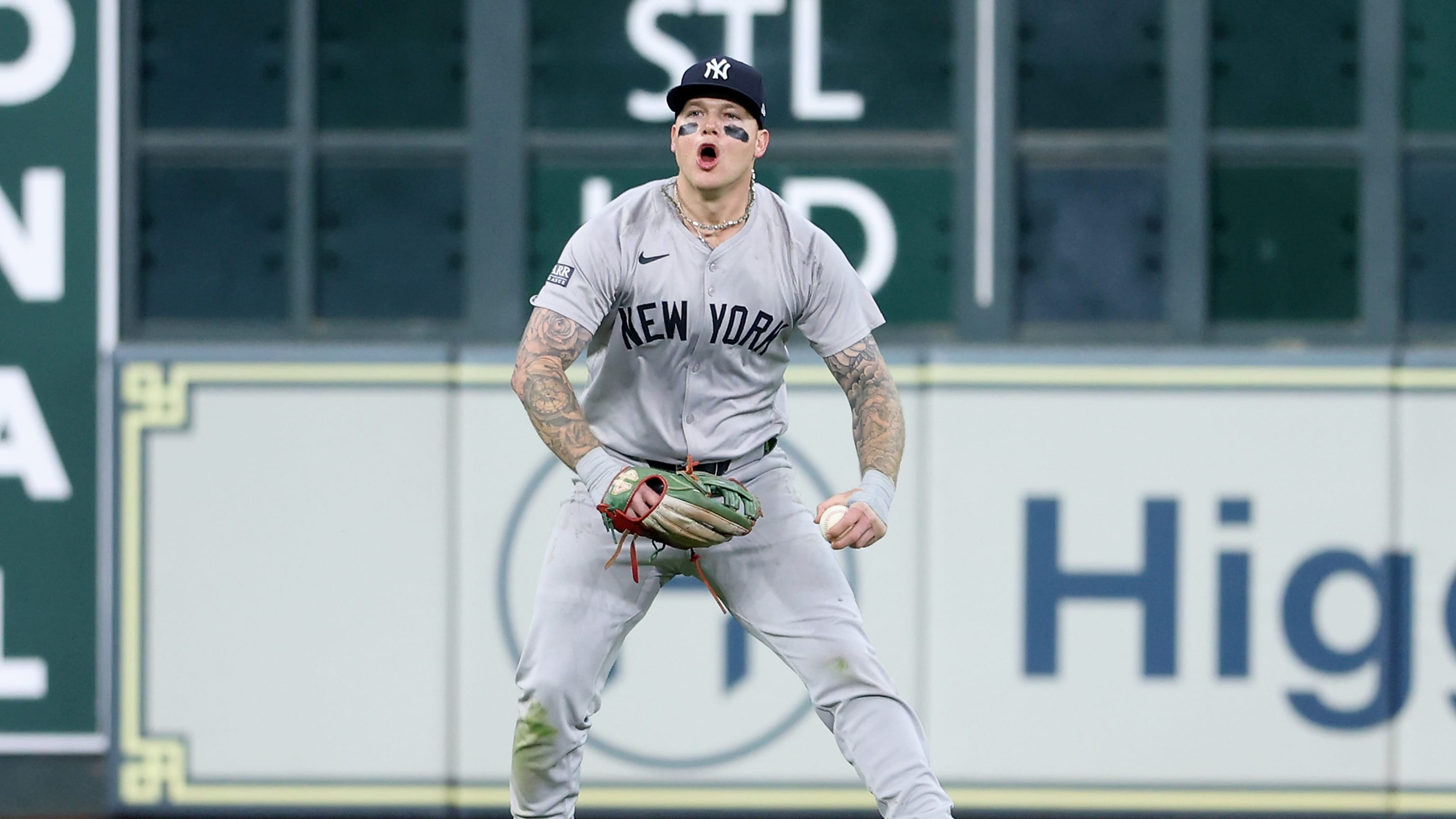 Gran out de Alex Verdugo 