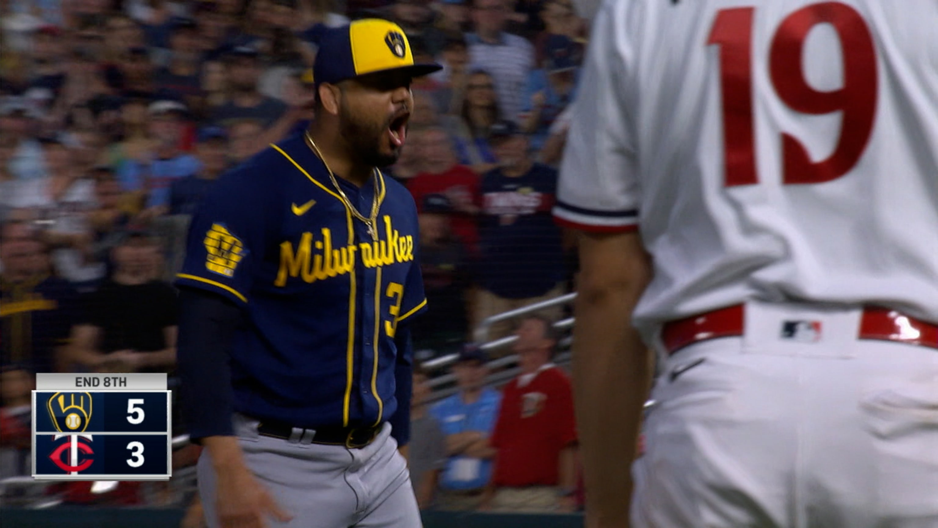 Milwaukee brewers away jersey hotsell