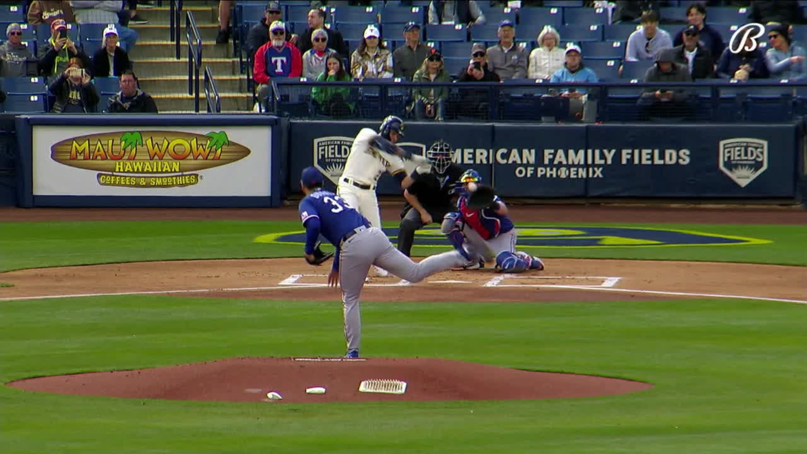 Yelich's leadoff solo home run