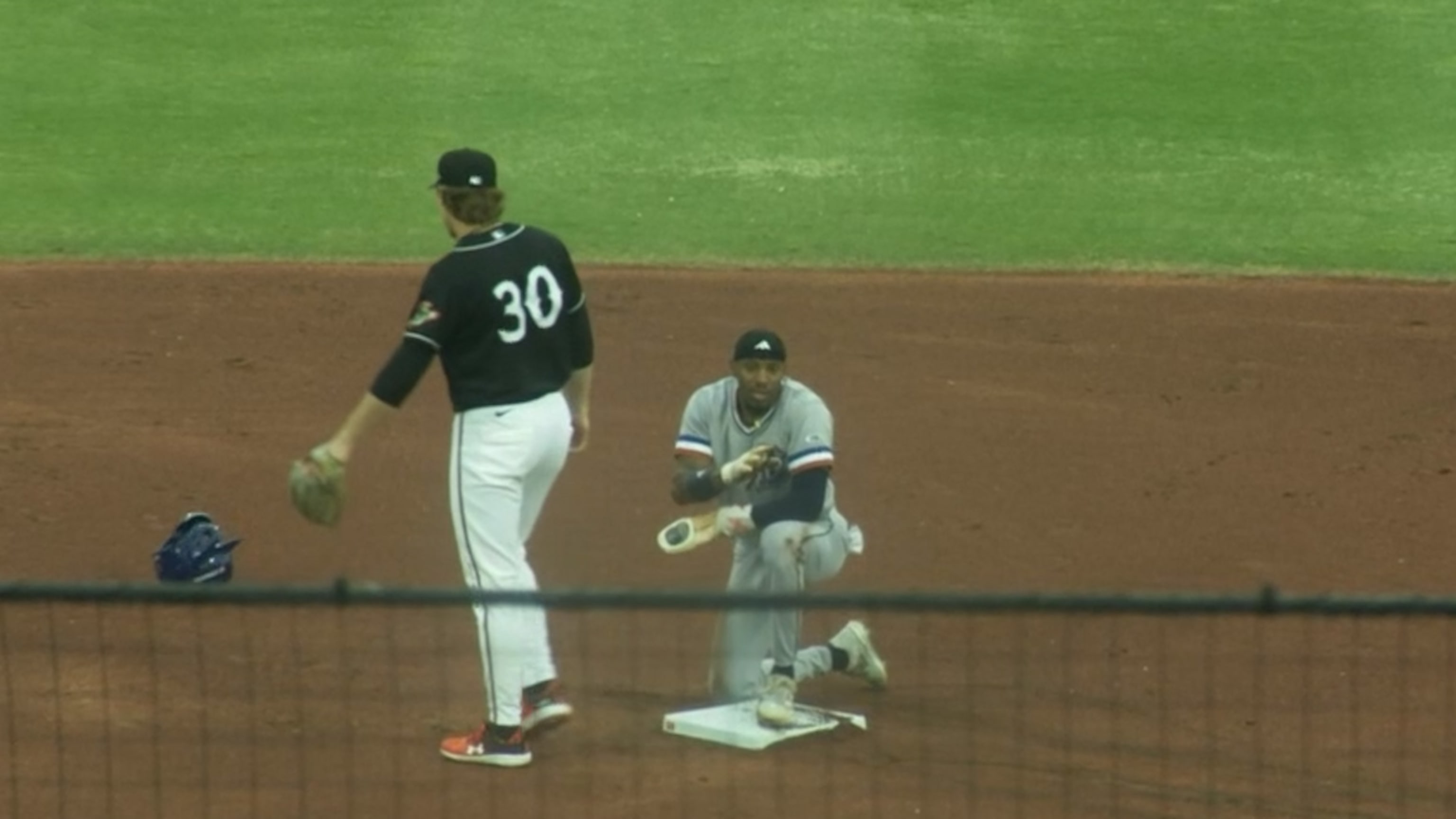 Chandler Simpson steals first two bags of 2025