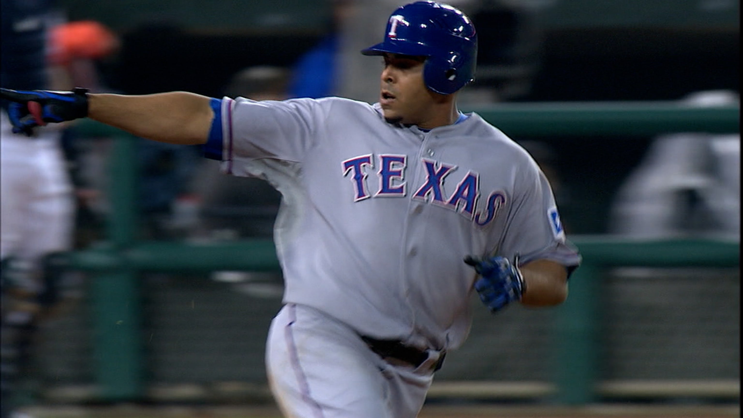 Un vistazo a la carrera de Nelson Cruz