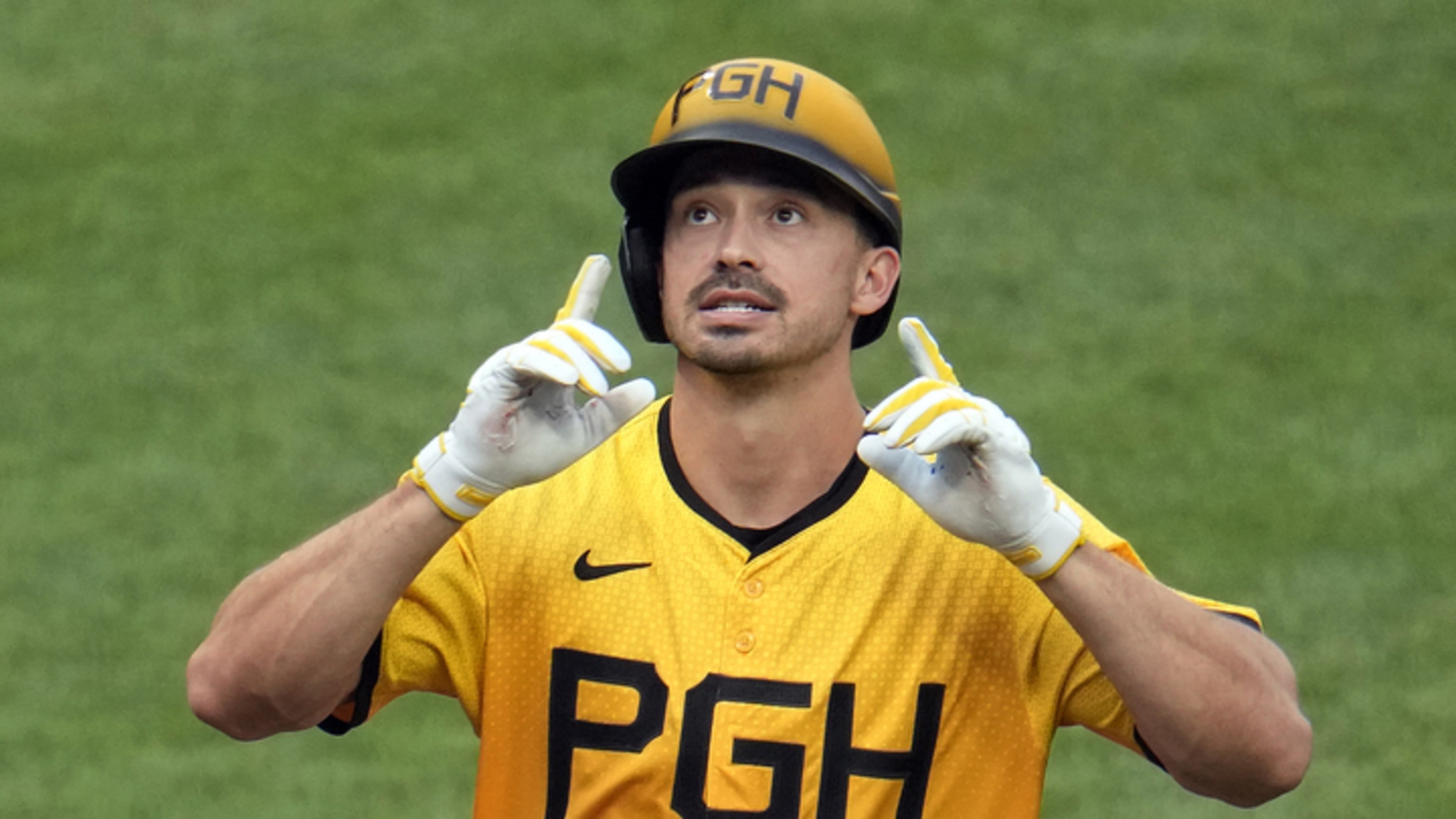 Bryan Reynolds' four-hit, two-homer game