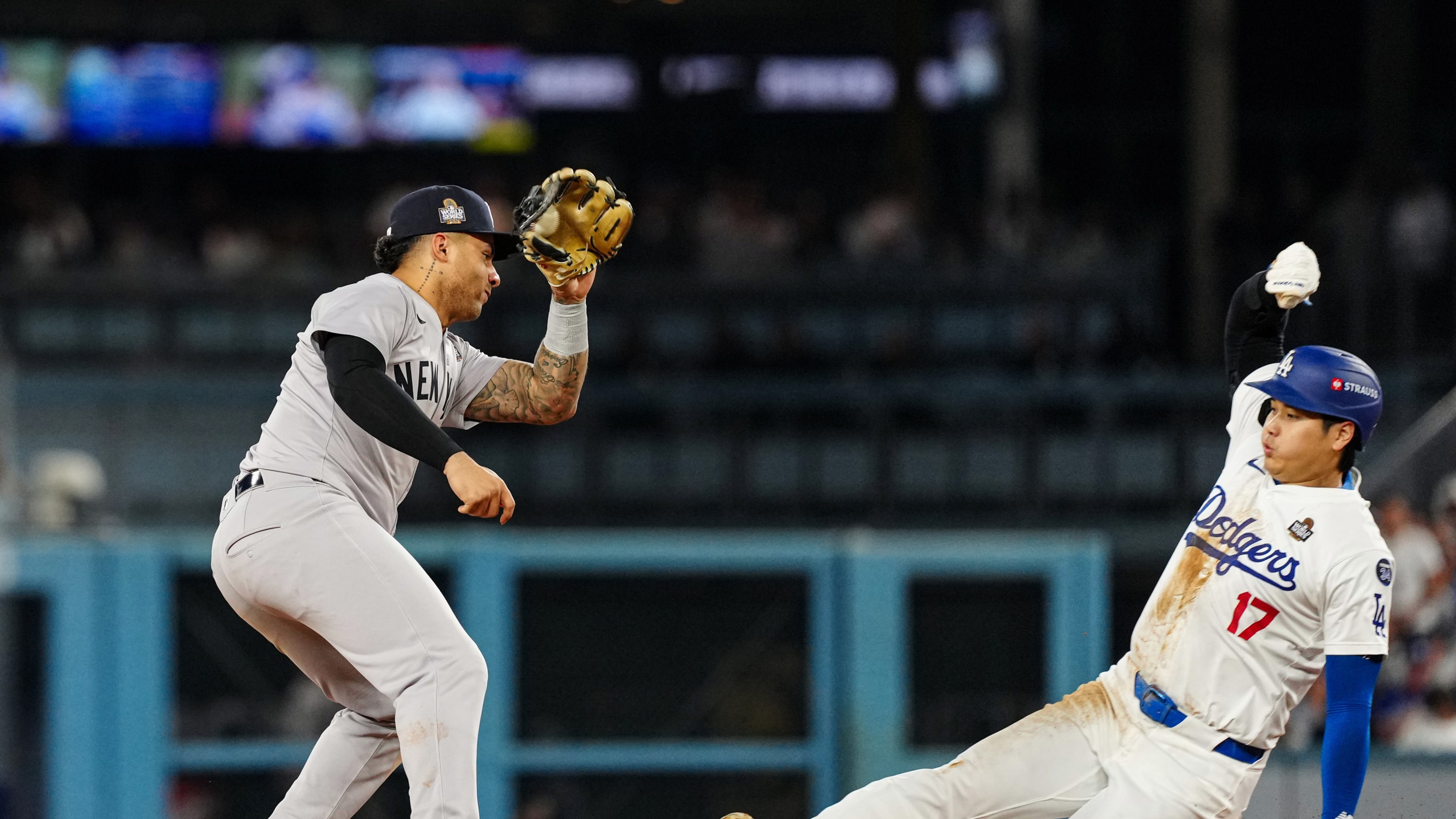 Shohei Ohtani se lesiona intentando robar la segunda