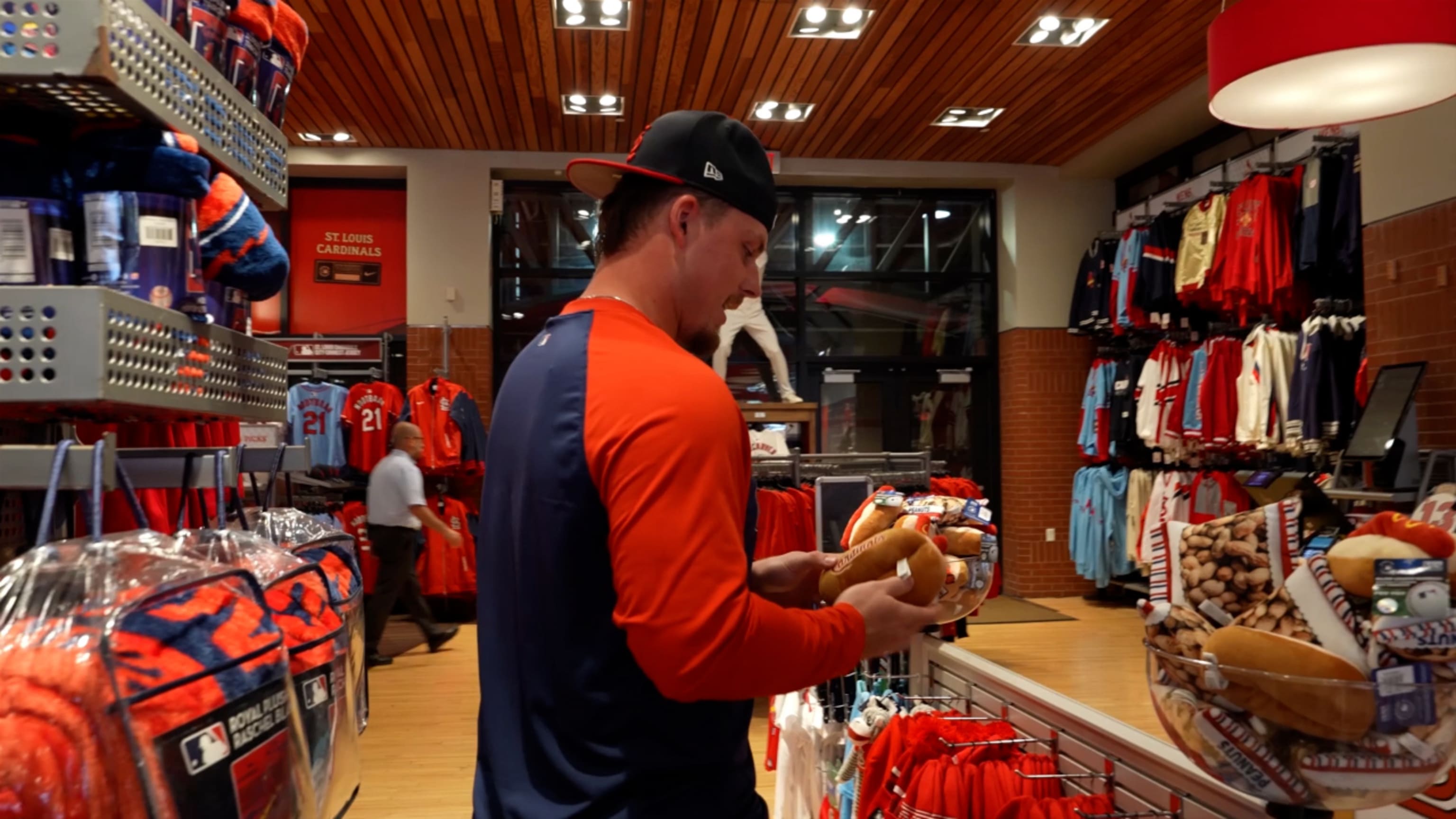 Cardinals Team Store | St. Louis Cardinals
