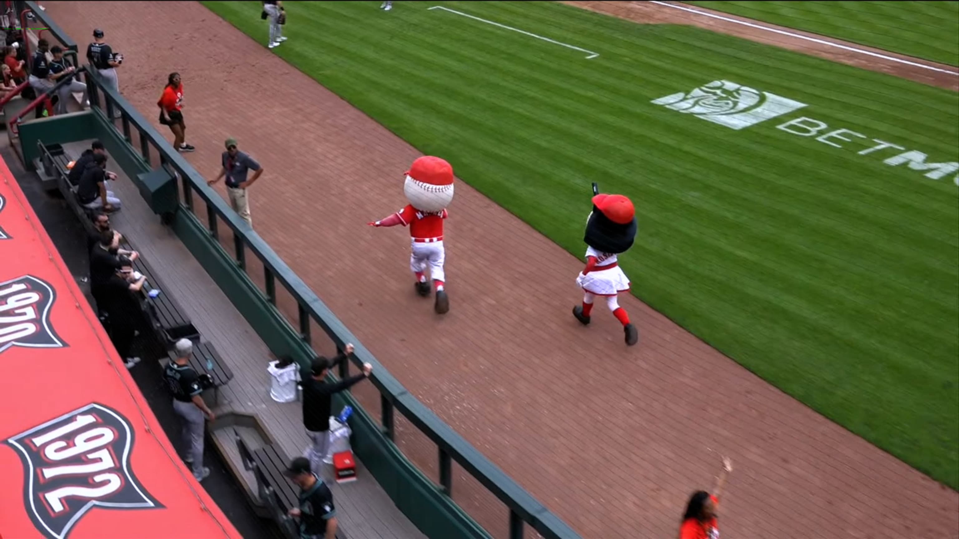 Mascot race rudely interrupted by a visitor, who then went to play shortstop