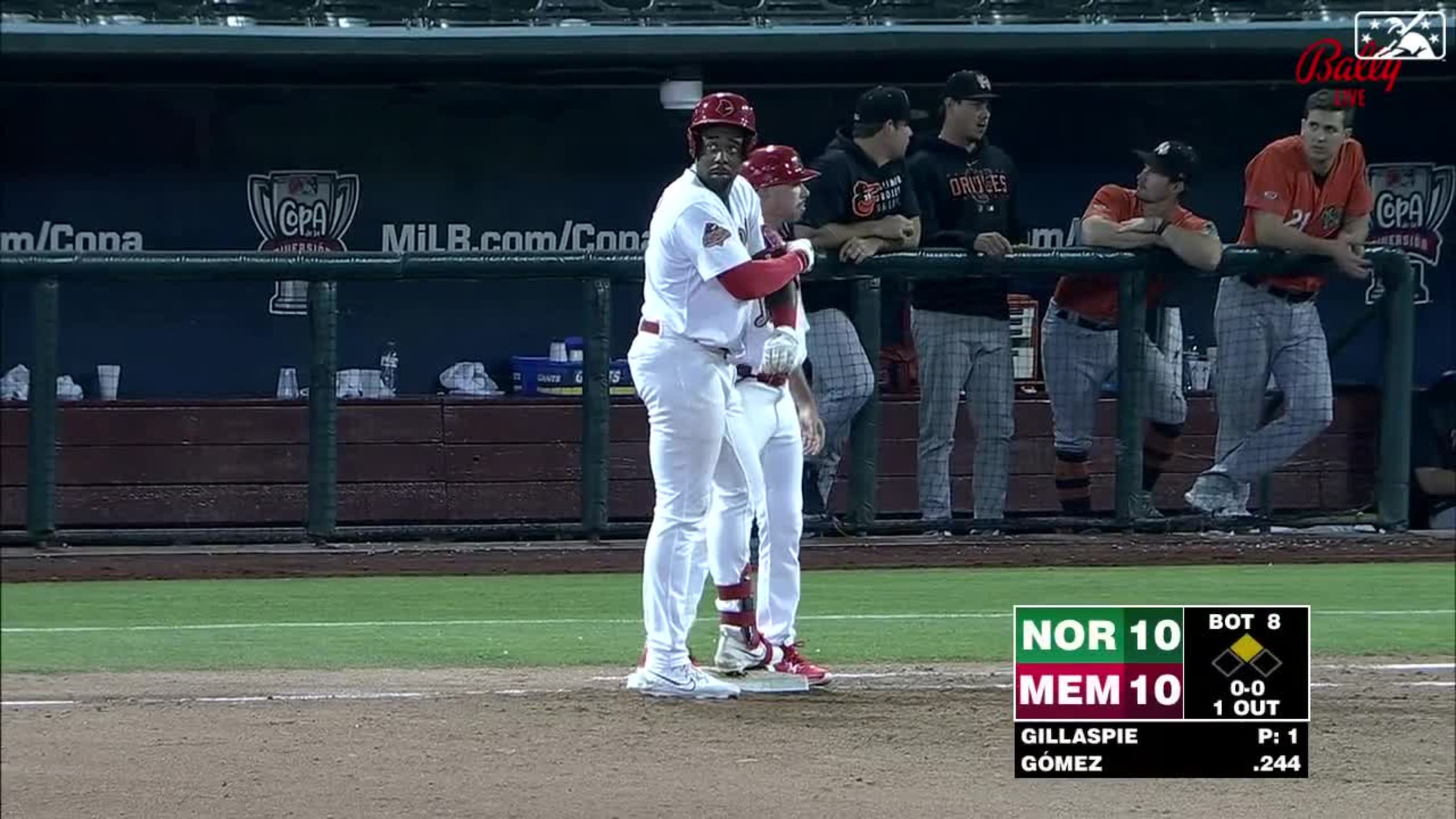 Walker's go-ahead RBI single