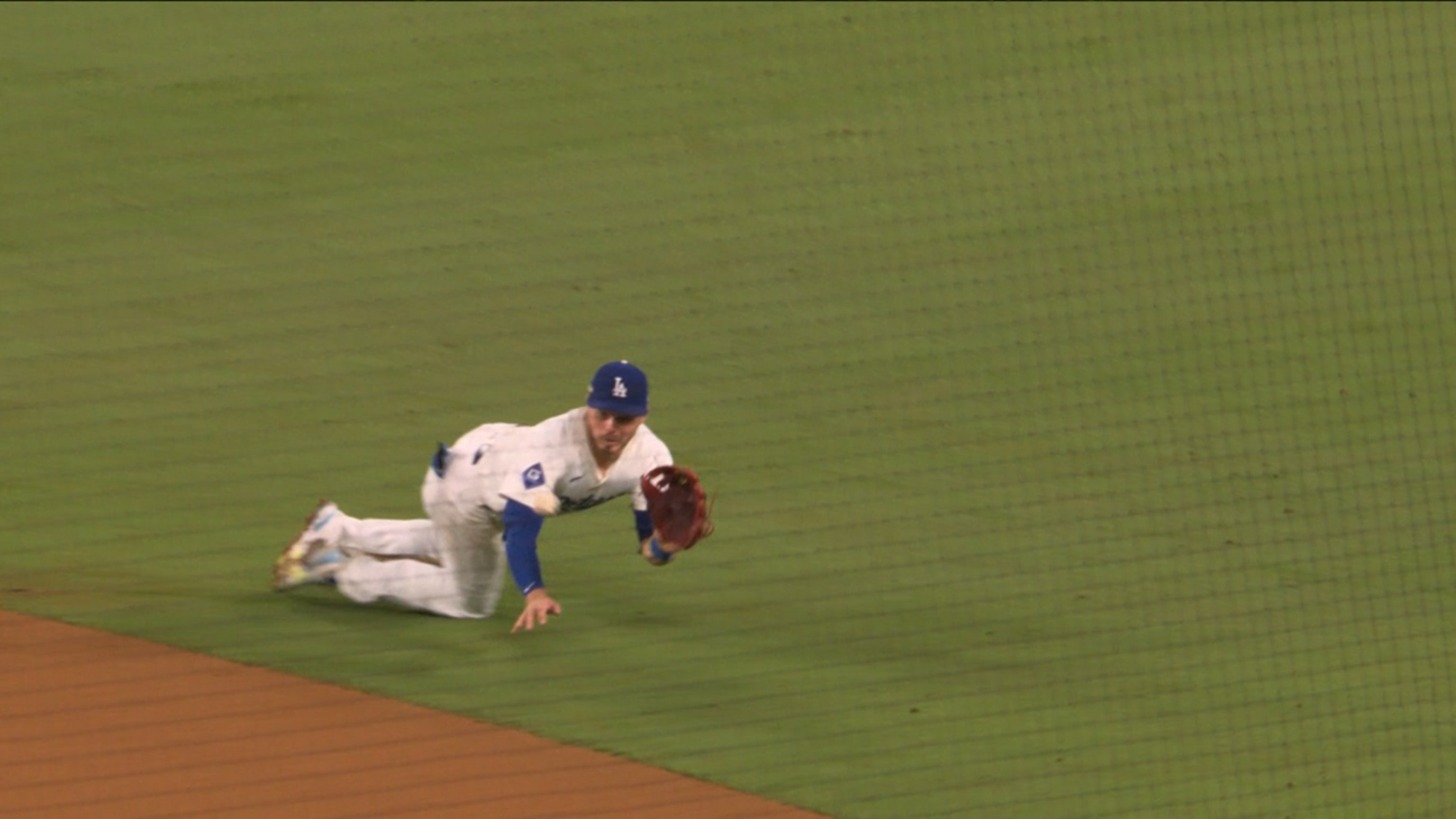 Gavin Lux's incredible diving catch
