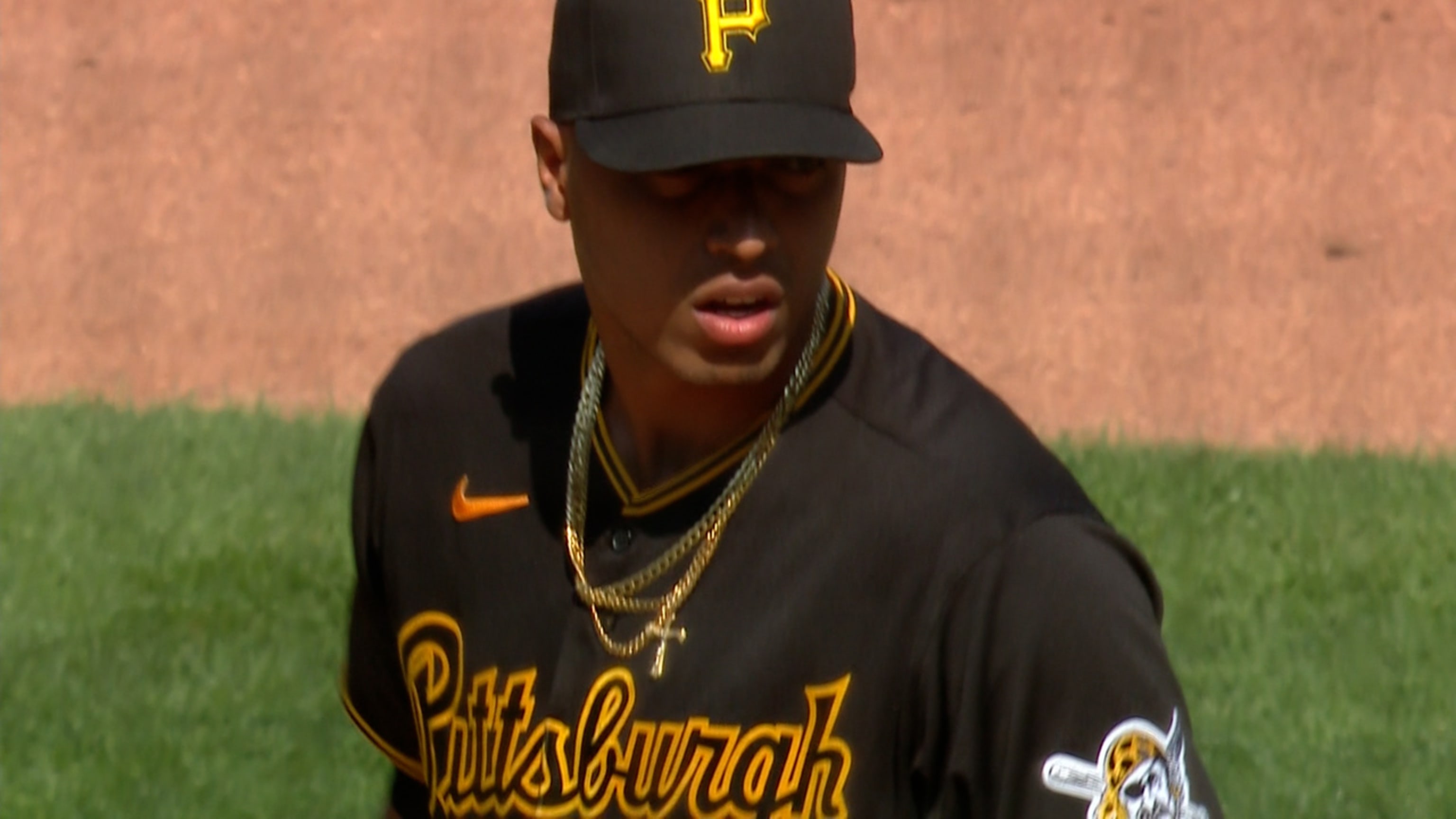 Baseball America on X: Oneil Cruz. Jaw-dropping power. The @YoungBucsPIT  top prospect is one of the stars of today's BAPR ⬇️   (🎥 @indyindians)  / X