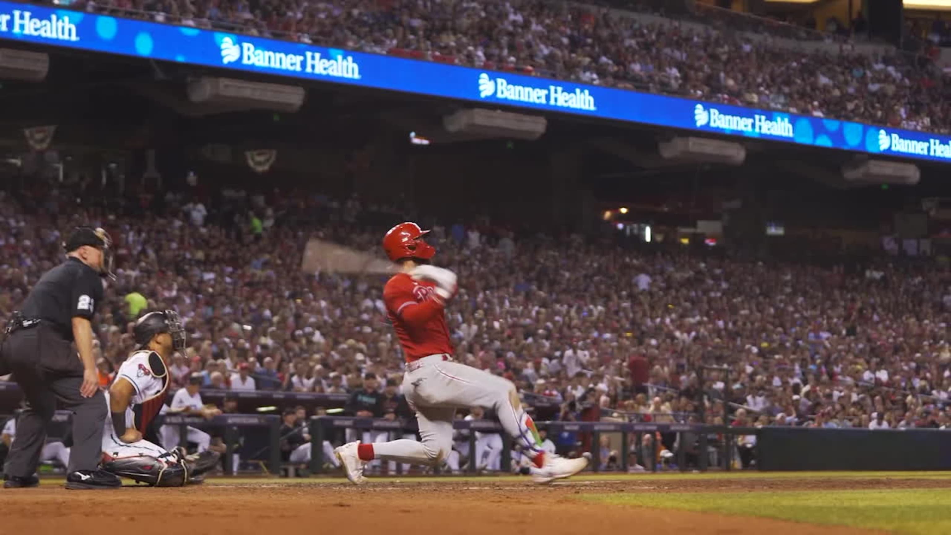 Harper pega HR de 444 pies