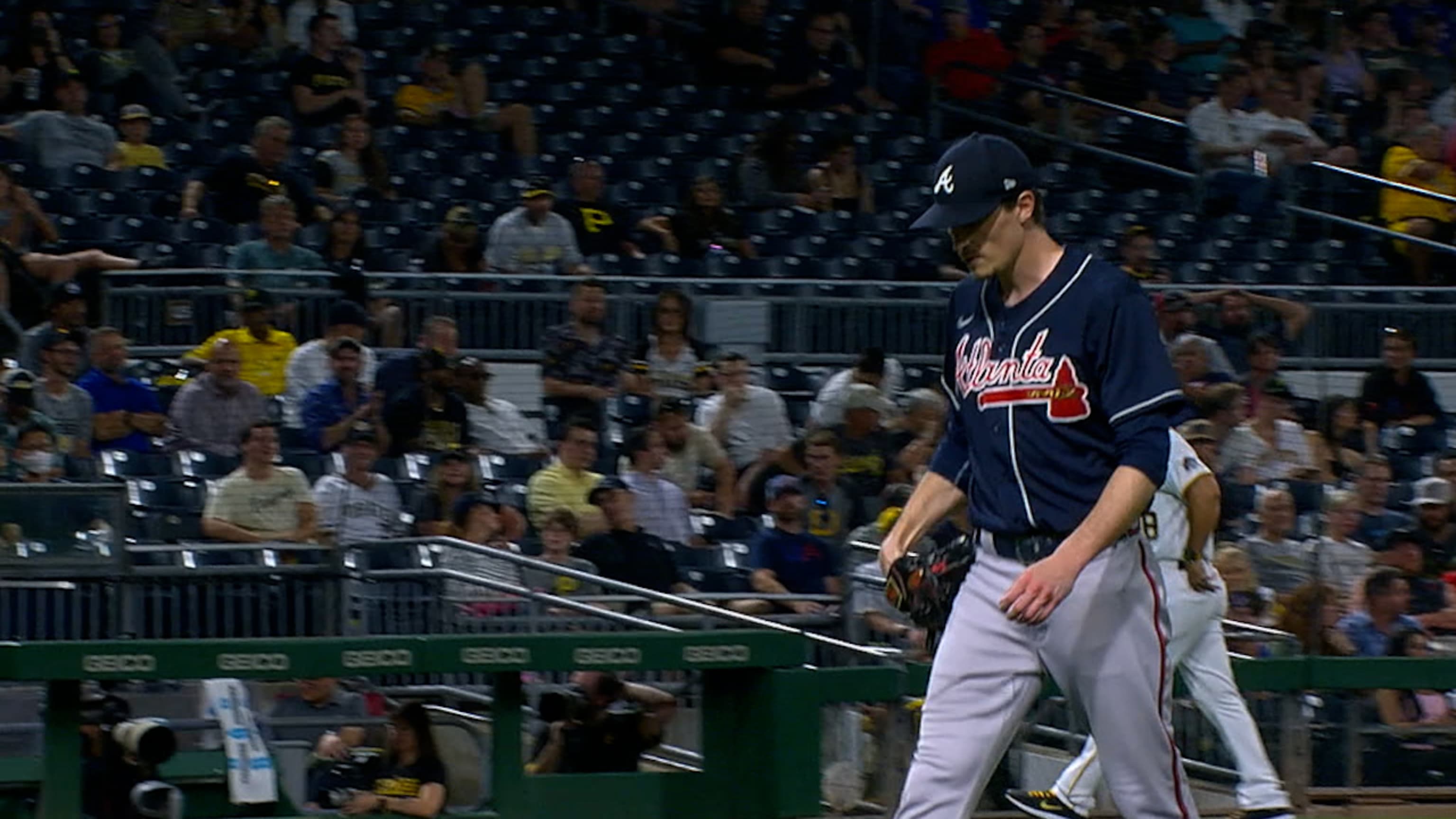 Magistral salida de Max Fried