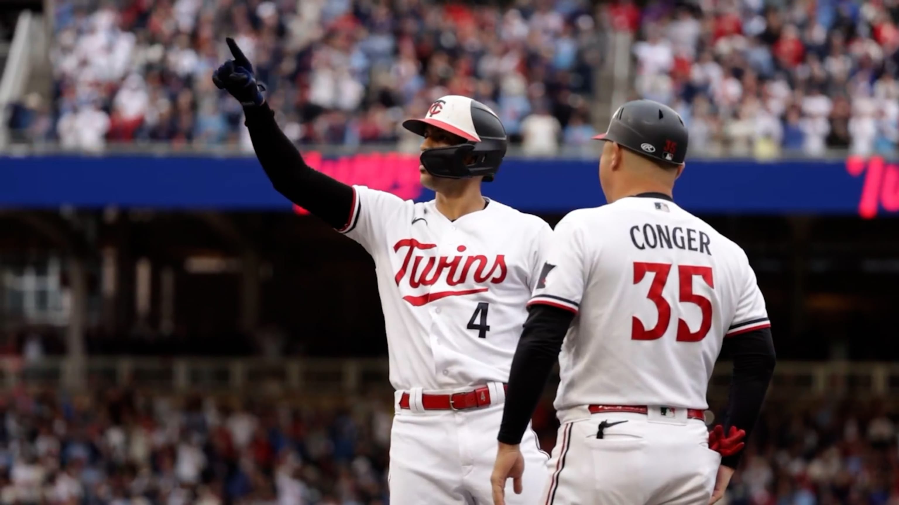 MLB Minnesota Twins (Carlos Correa) Men's Replica Baseball Jersey.