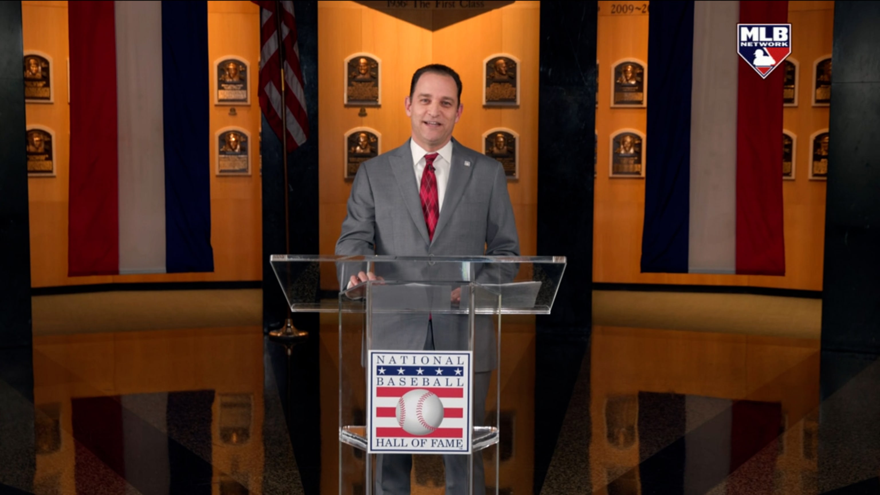 Rawitch felicita a Beltrán y Jones