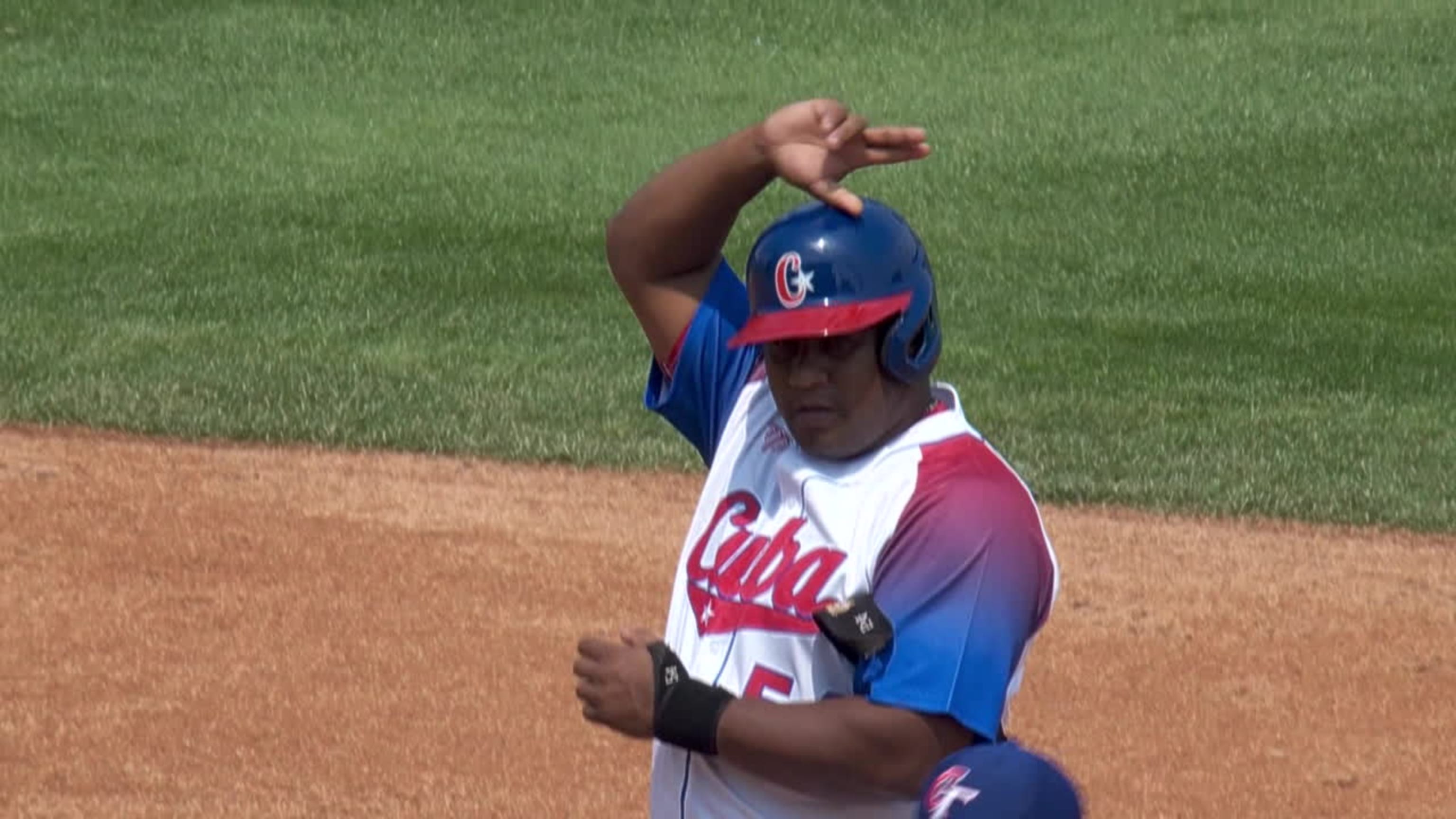 Despaigne empuja 2 con doble