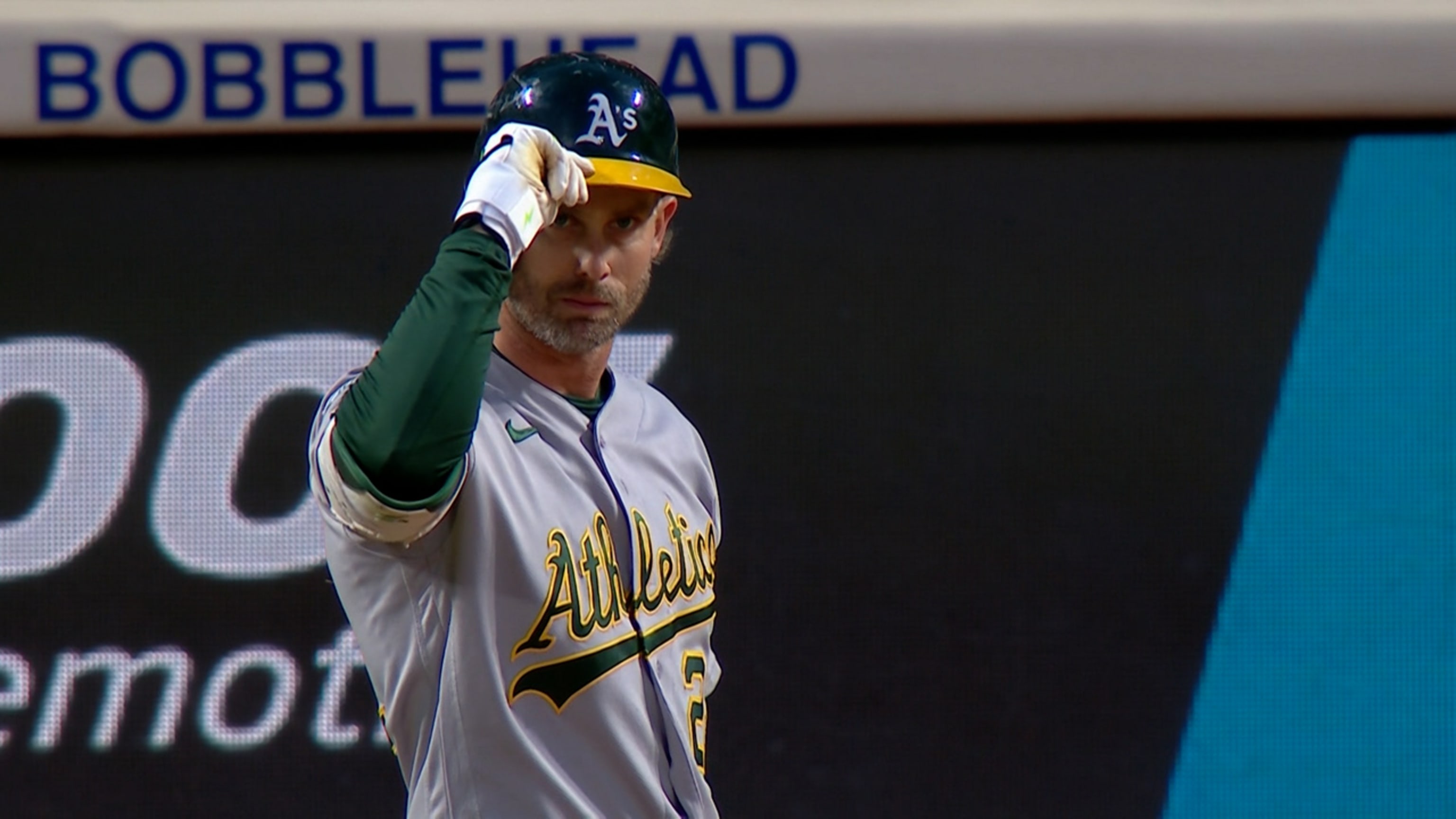 Jeff McNeil returns to Citi Field for first time with A's