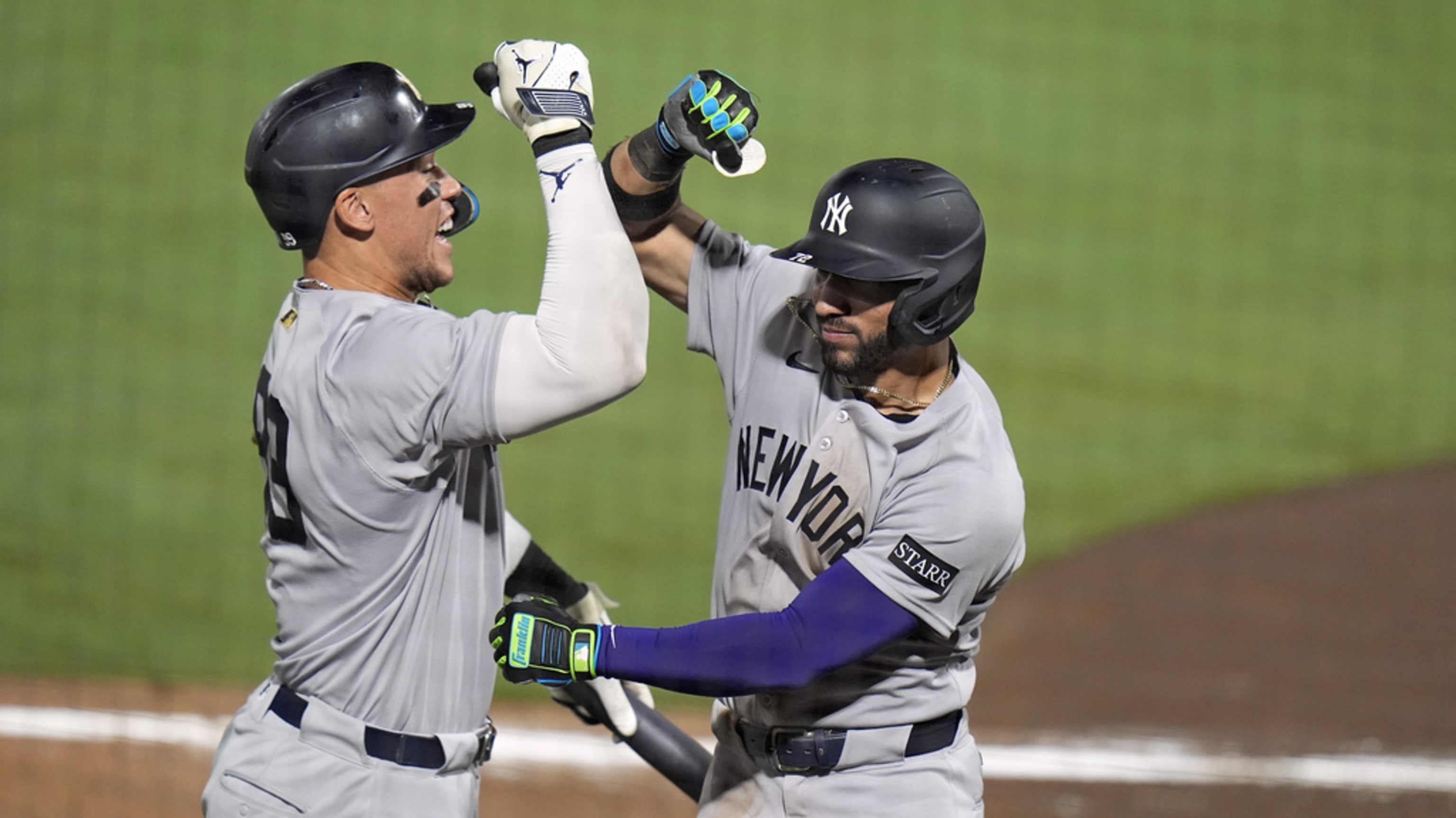 Yankees pegan nueve cuadrangulares