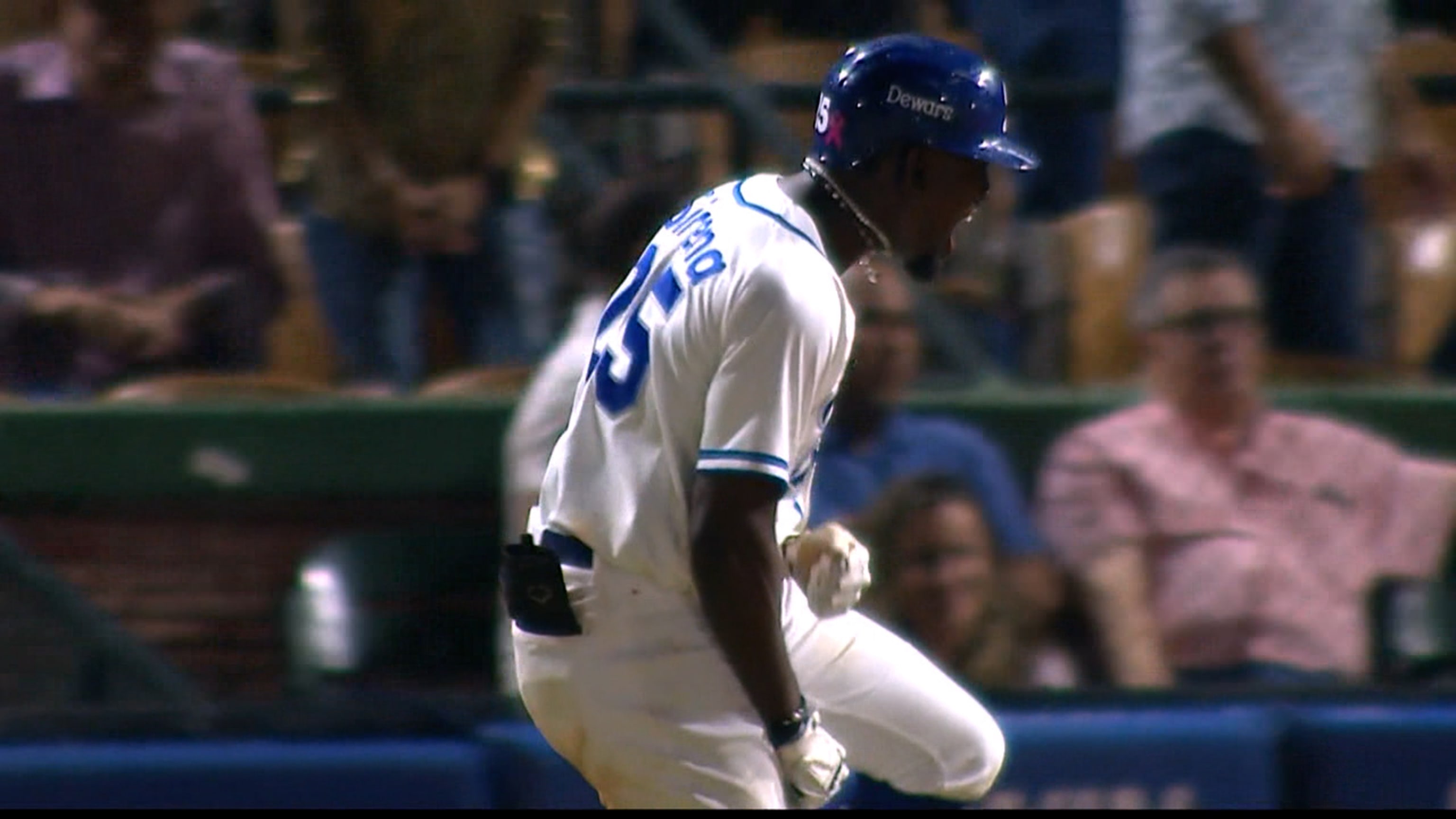 Ronny Mauricio lo empata con HR