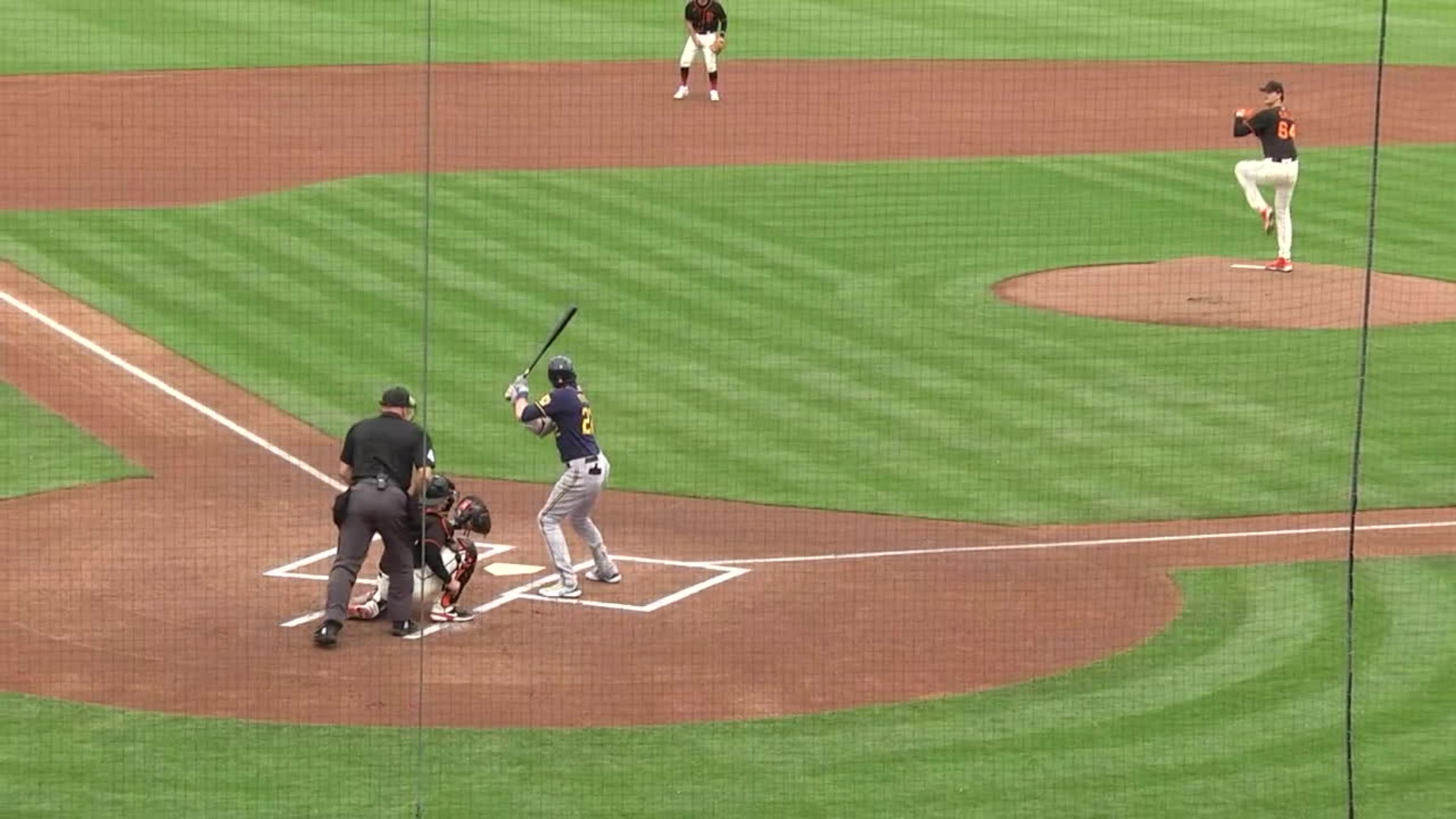 El cuadrangular inicial de Christian Yelich
