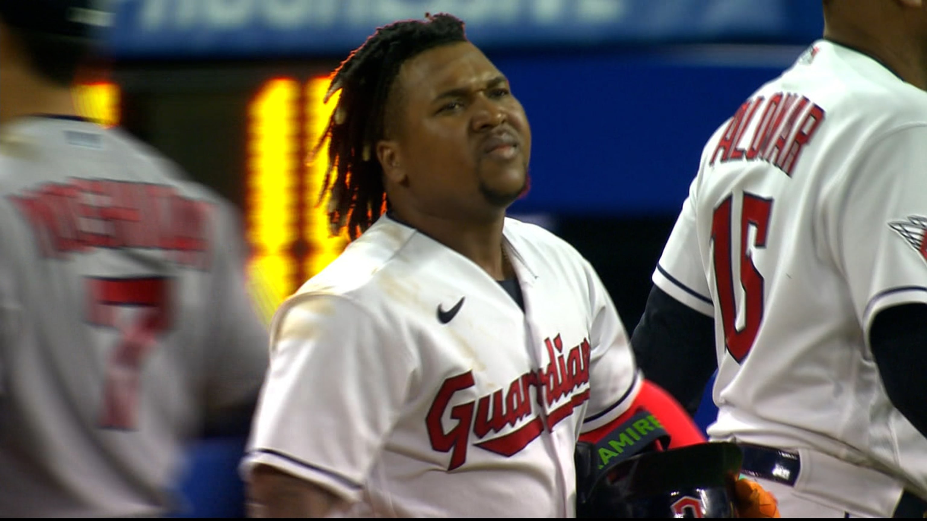 Jose Ramirez Homers in First Three at-bats of Victory - Sport Relay