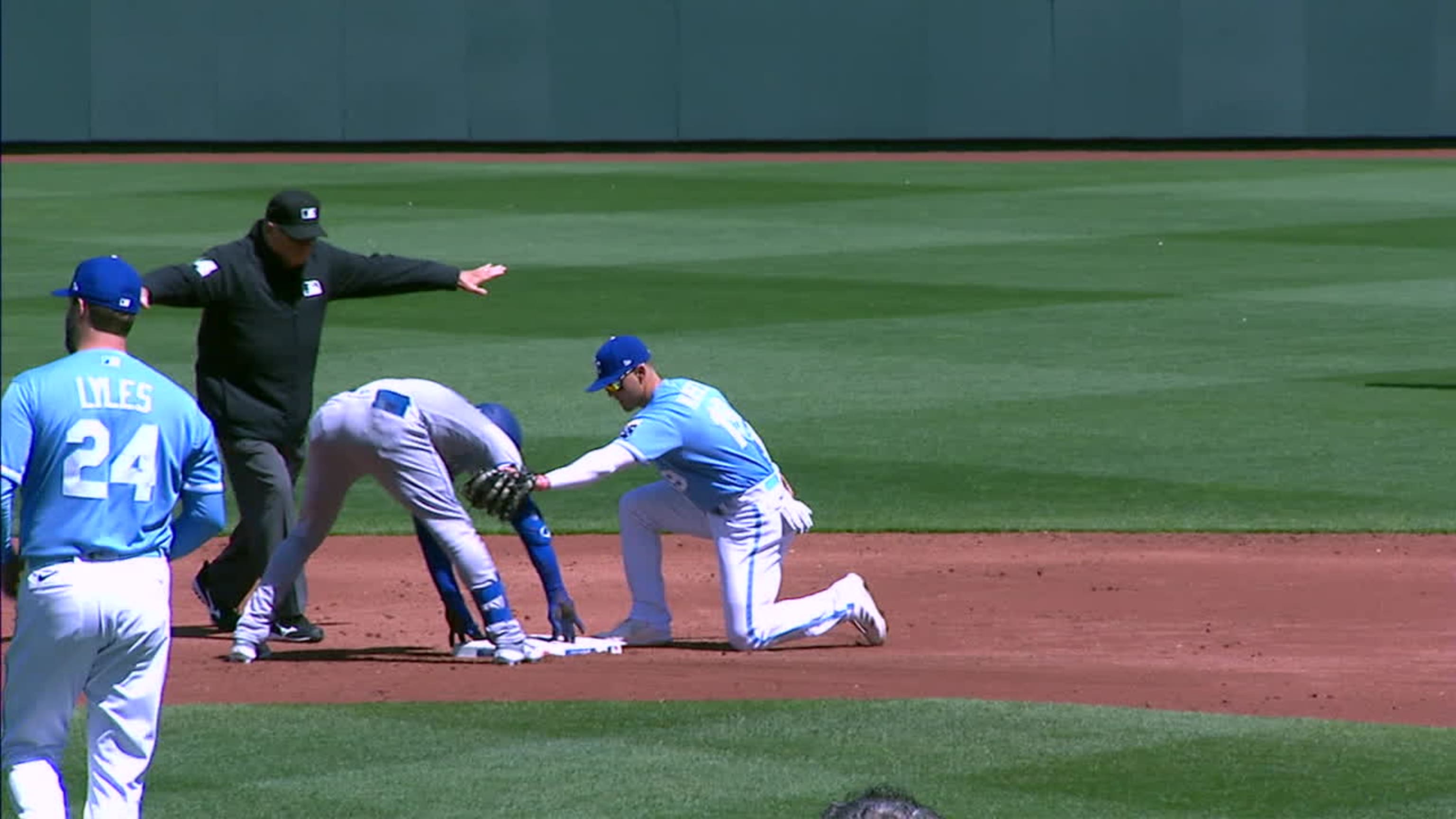 Gosh he's so good, so glad he's on my team': Jays' Kiermaier reacts to  Vladdy HR, happy to be a Jay