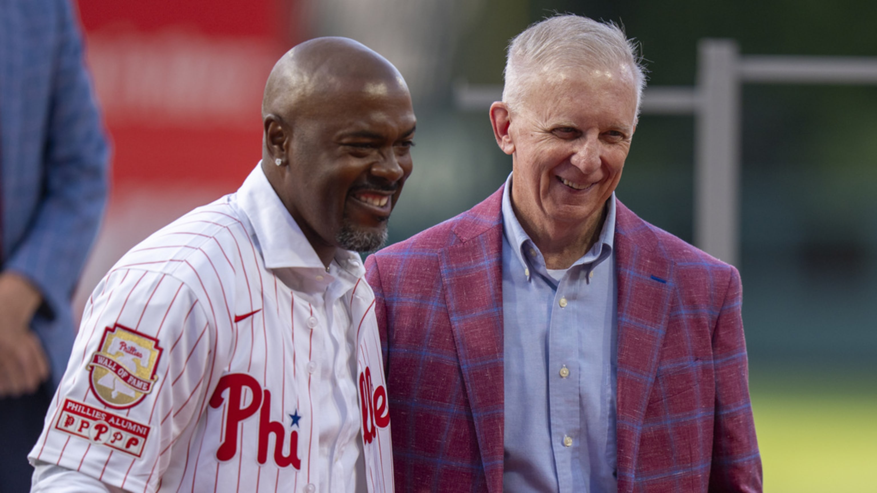 Jimmy Rollins, Ed Wade enter Phillies Wall of Fame
