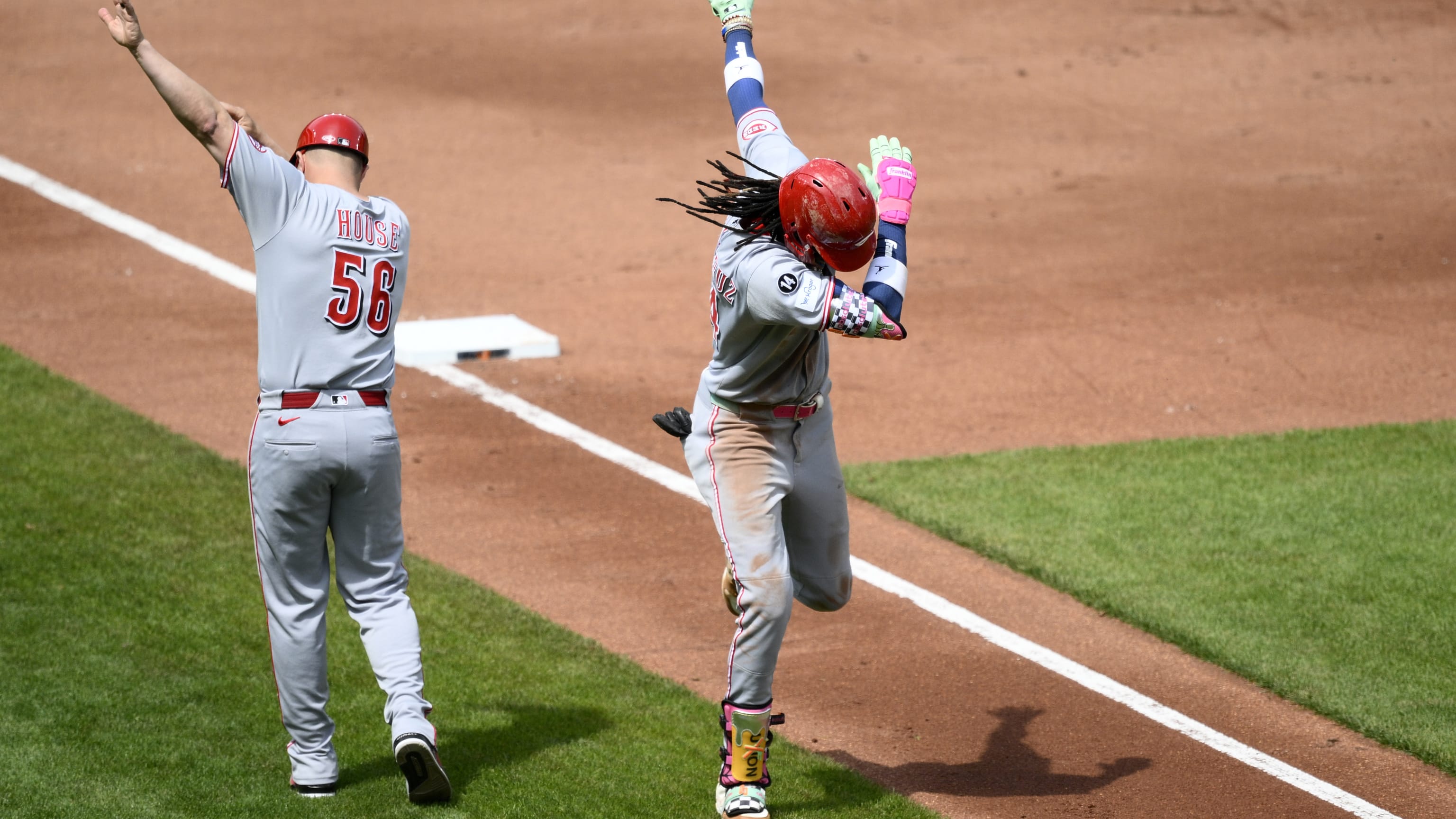 デラクルーズ ELLY DE LA CRUZ ボブルヘッド レッズ エリー・デラクルーズ ボブルヘッド MLB公式 レッズのエリー・デラ