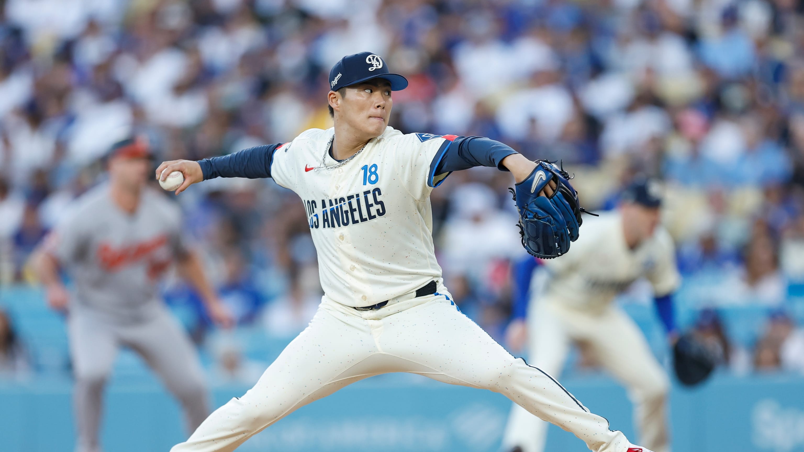 MLB実使用球（SEA@TB：10/9/24）ソリアーノ、球団新44セーブ目達成 ニュース